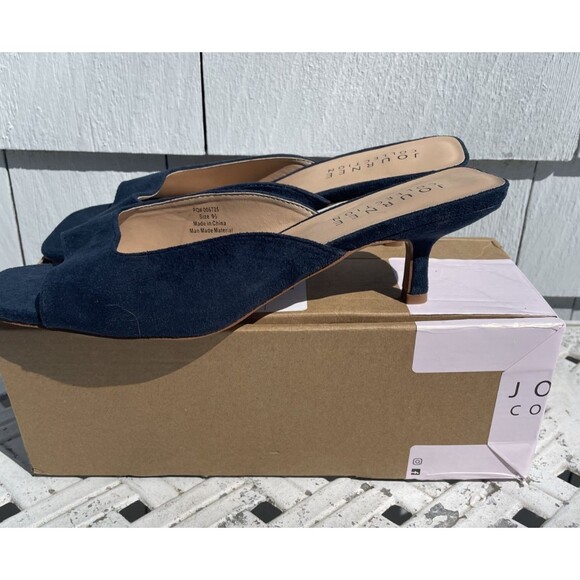 Journee Collection Larna Peep Toe Kitten Heels Navy Faux Suede Womens Size 9.5 - Picture 1 of 6